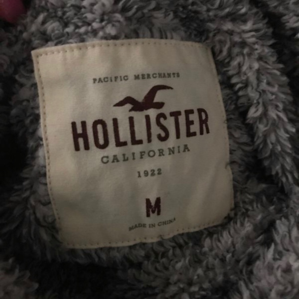 Sweater - Picture 2 of 2